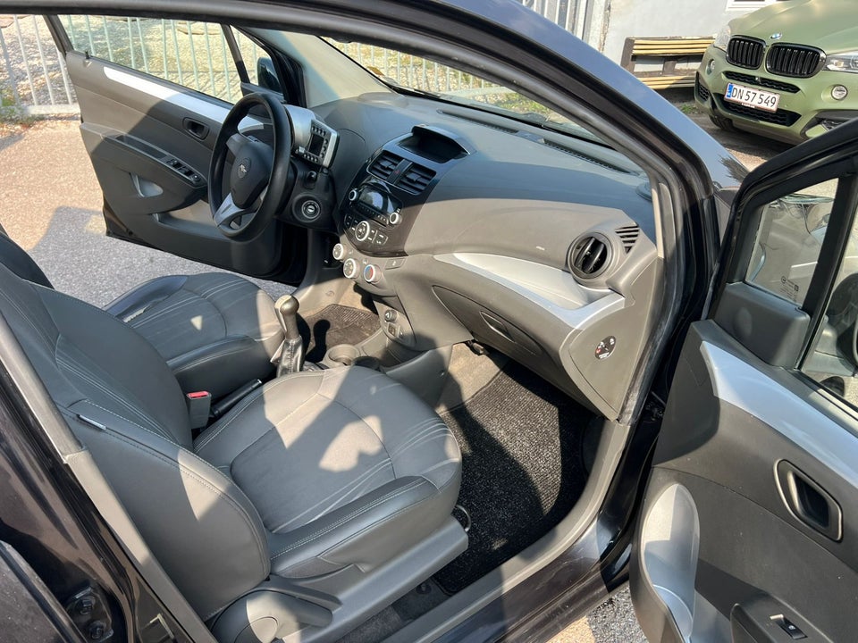 Chevrolet Spark 1,0 LS 5d