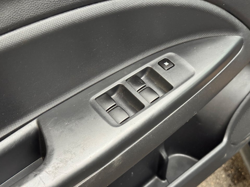 Mitsubishi Space Star 1,2 Intense 5d