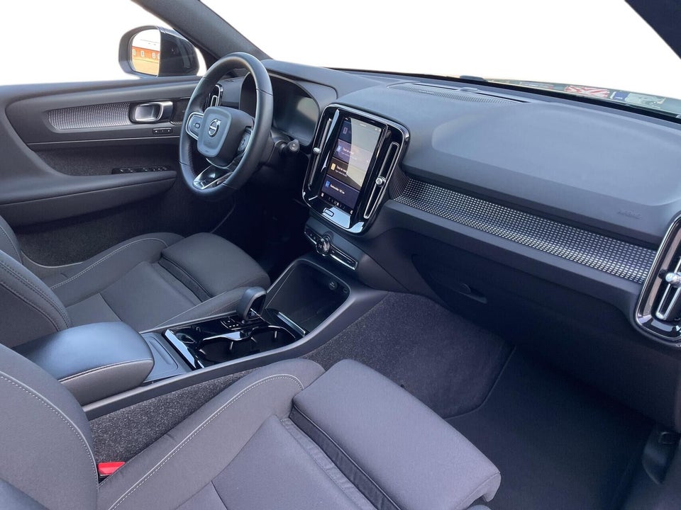 Volvo XC40 P6 ReCharge Pro 5d