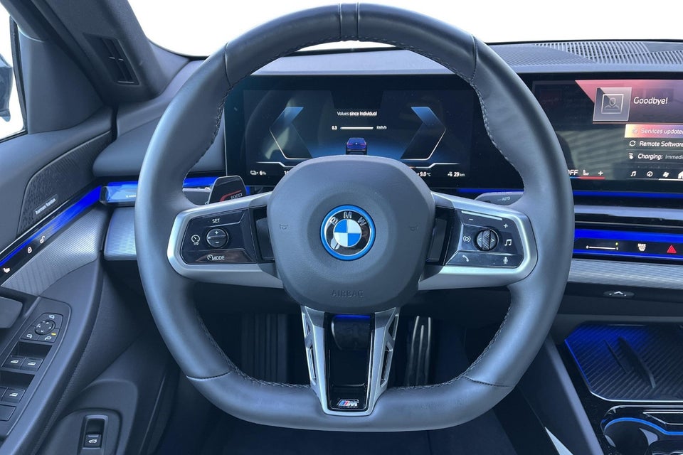BMW i5 eDrive40 M-Sport Pro 4d