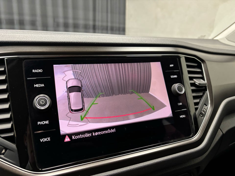 VW T-Roc 1,0 TSi 115 Style 5d