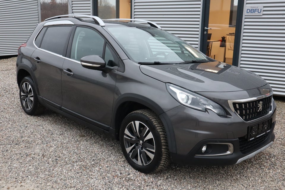 Peugeot 2008 1,2 e-THP 110 Allure Sky 5d