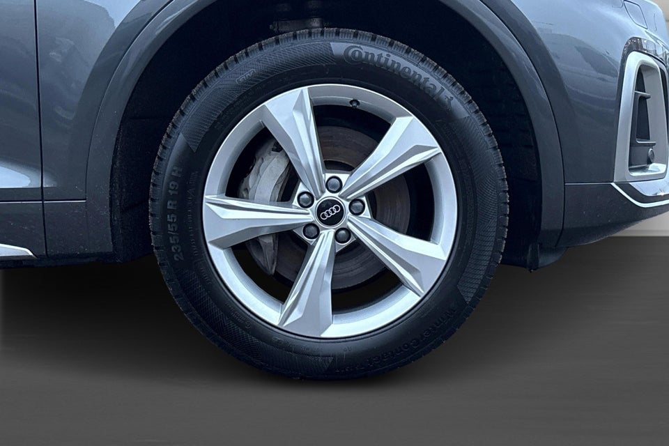 Audi Q5 55 TFSi e S-line quattro S-tr. 5d