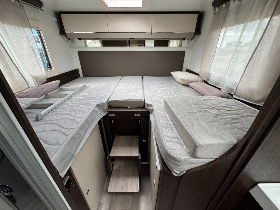 Ford Benimar 2,0 Tessoro 463 aut. 3d