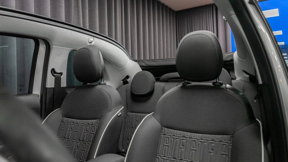 Fiat 500e 42 Icon Cabrio 2d