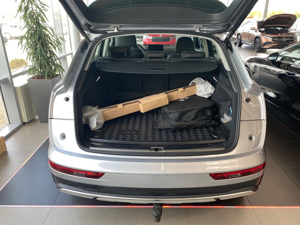 Audi Q5 50 TFSi e Prestige quattro S-tr. 5d