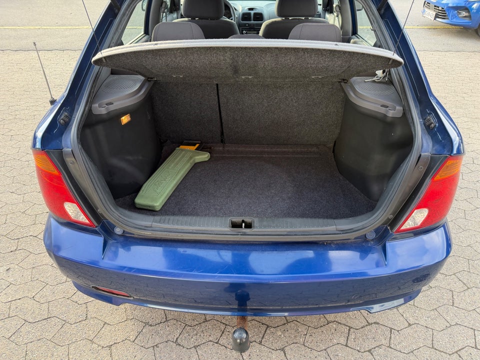 Hyundai Accent 1,3 LS 5d