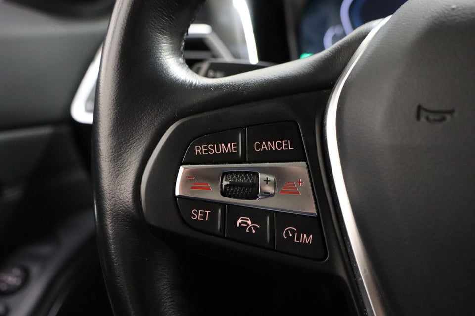 BMW 330e 2,0 Touring Sport Line aut. 5d