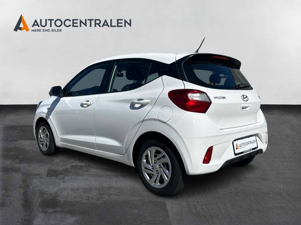Hyundai i10 1,0 MPi Essential AMT 5d