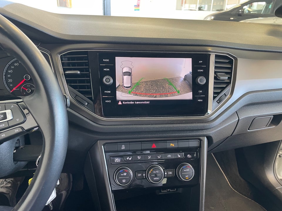 VW T-Roc 1,0 TSi 115 Style 5d