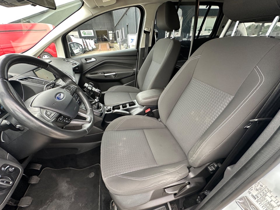 Ford Grand C-MAX 1,5 TDCi 120 Business Van 5d