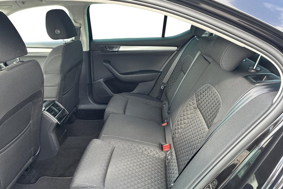 Skoda Superb 1,4 TSi iV DSG 5d