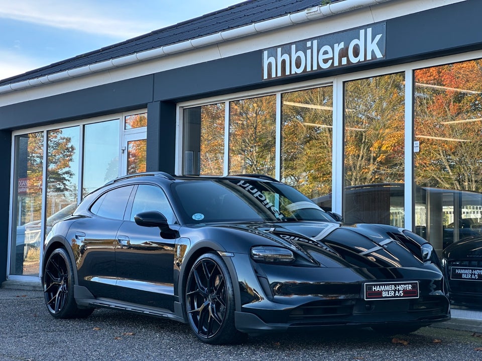 Porsche Taycan 4 Performance+ Cross Turismo 5d