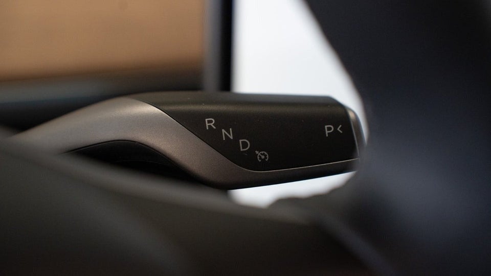 Tesla Model Y RWD 5d