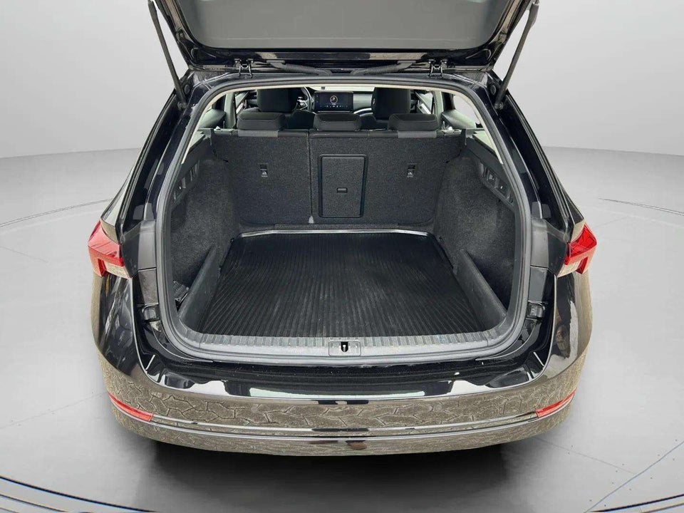 Skoda Octavia 2,0 TDi 150 Style First Edition Combi DSG 5d