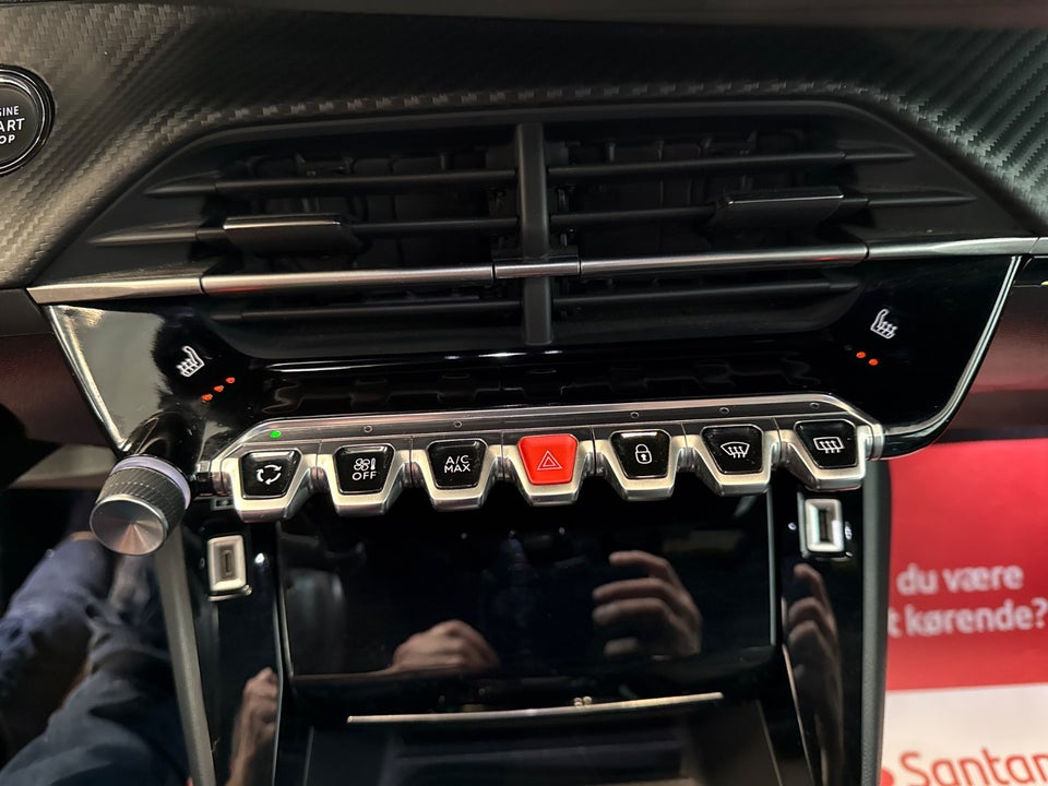 Peugeot e-2008 50 GT 5d