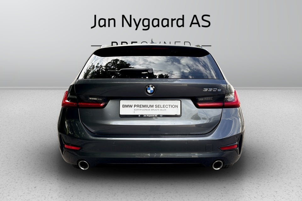 BMW 330e 2,0 Touring Sport Line aut. 5d