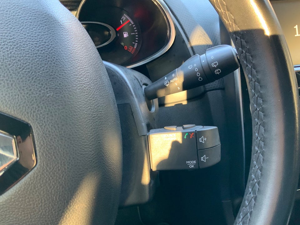 Renault Clio IV 0,9 TCe 90 Limited Sport Tourer 5d