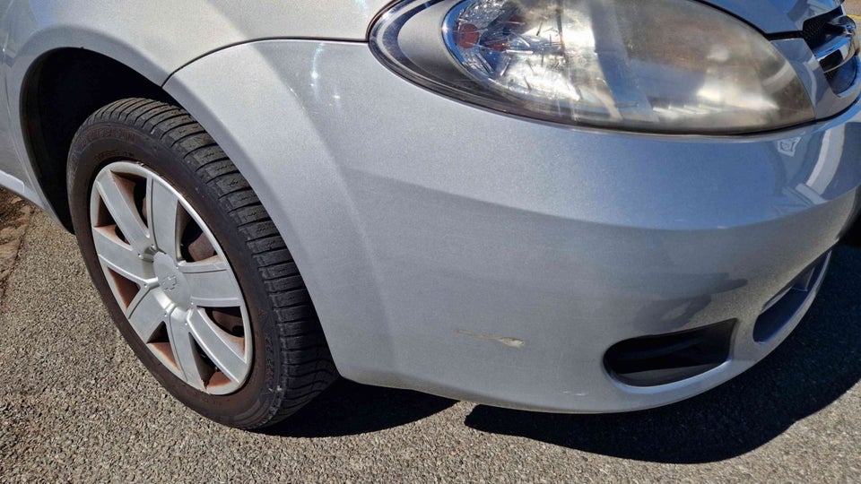 Chevrolet Lacetti 1,6 SX 5d