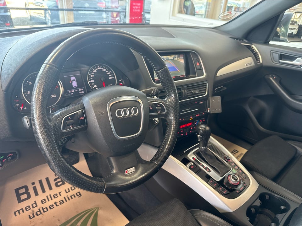 Audi Q5 3,0 TDi 240 quattro S-tr. 5d