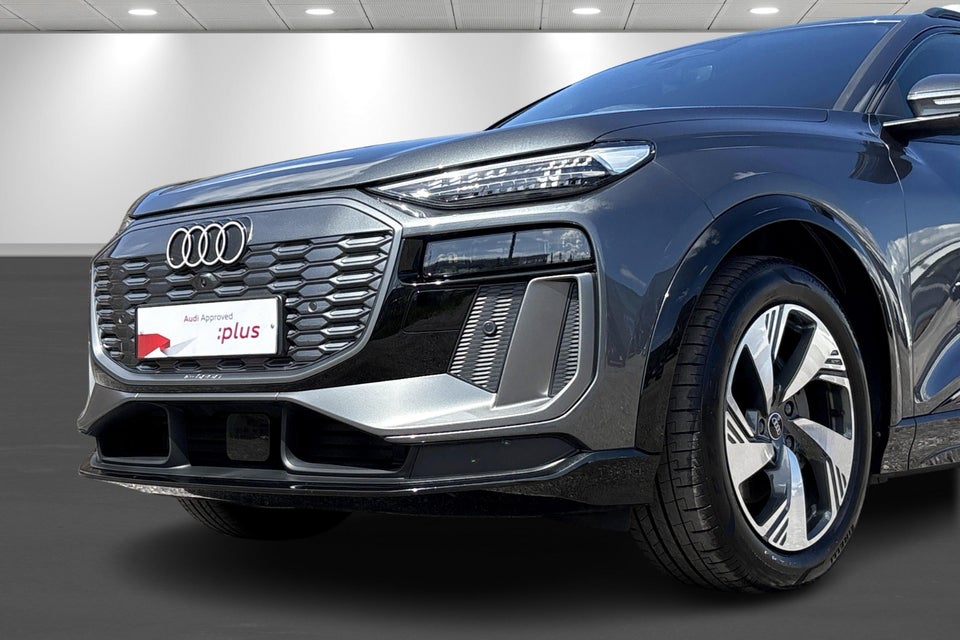 Audi Q6 e-tron Ultra quattro 5d