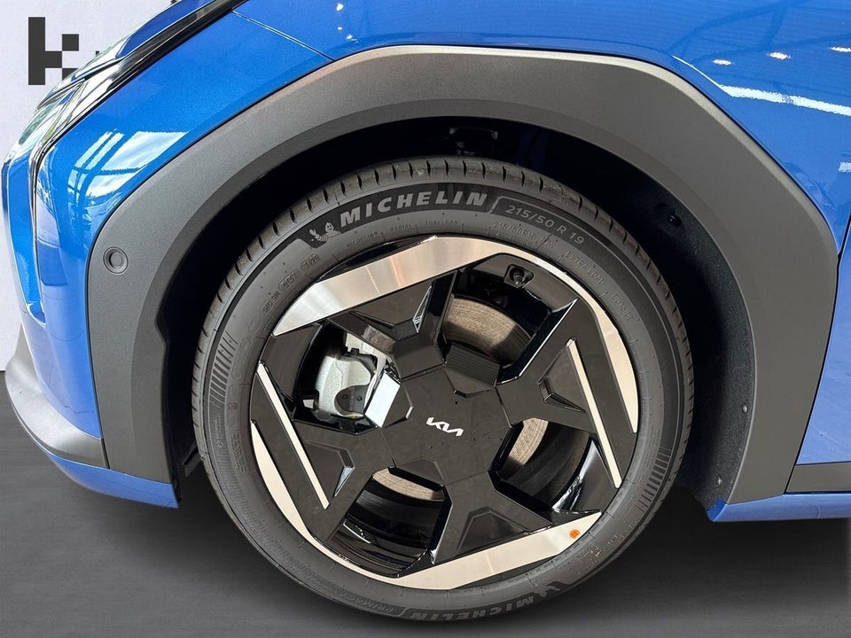 Kia EV4 81 Long Range Upgrade 5d