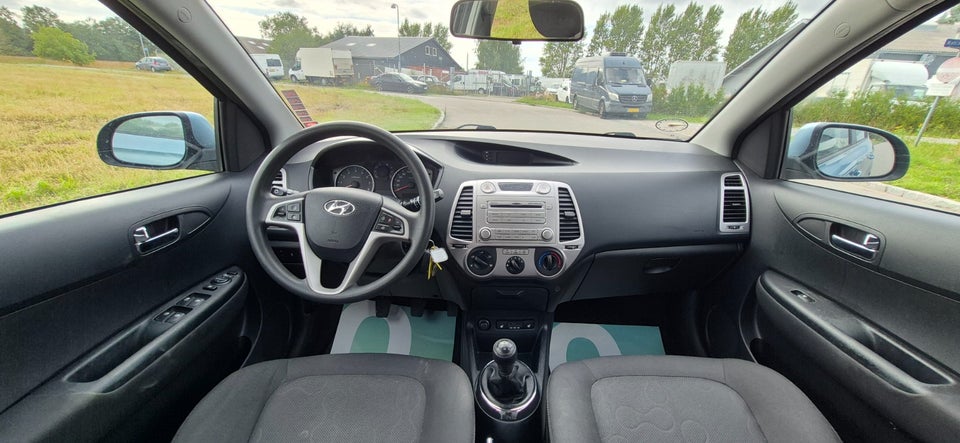 Hyundai i20 1,25 Comfort 5d