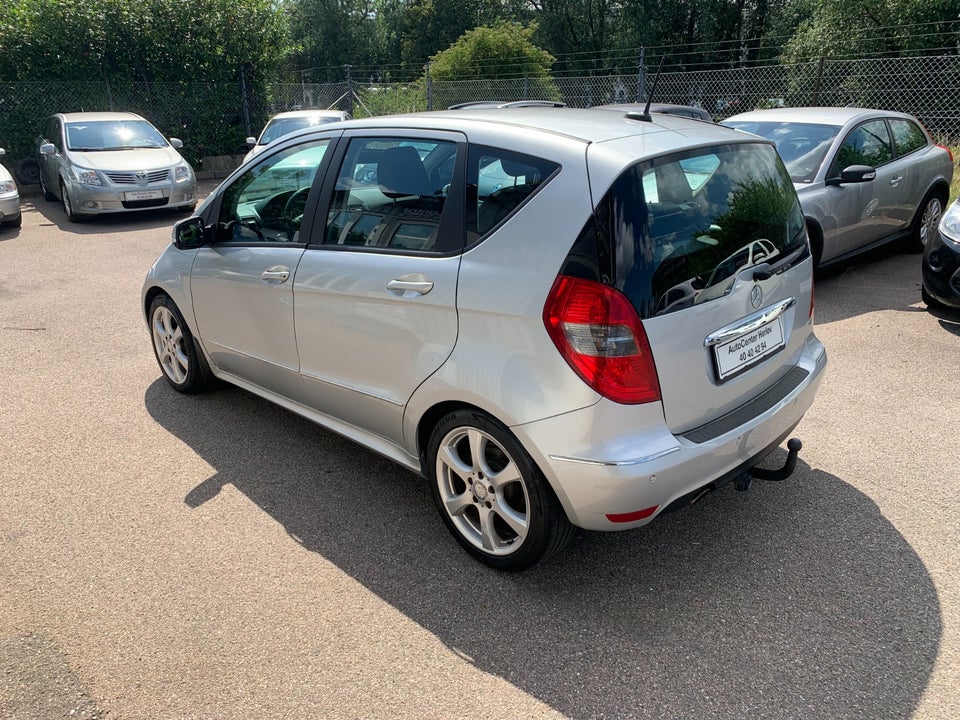 Mercedes A180 1,7 Avantgarde aut. BE 5d