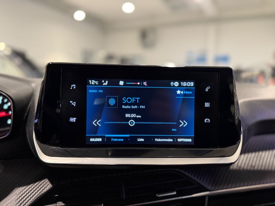 Peugeot 208 1,2 PureTech 75 Active 5d