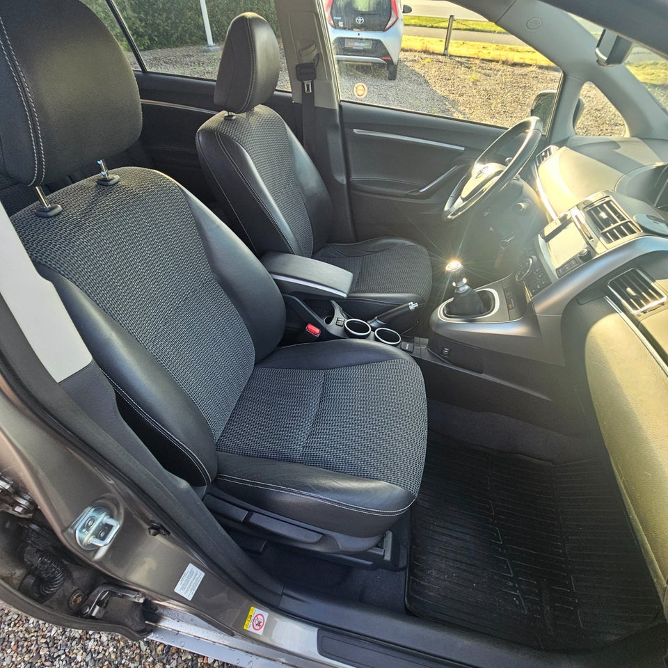 Toyota Verso 1,8 VVT-i T3 7prs 5d