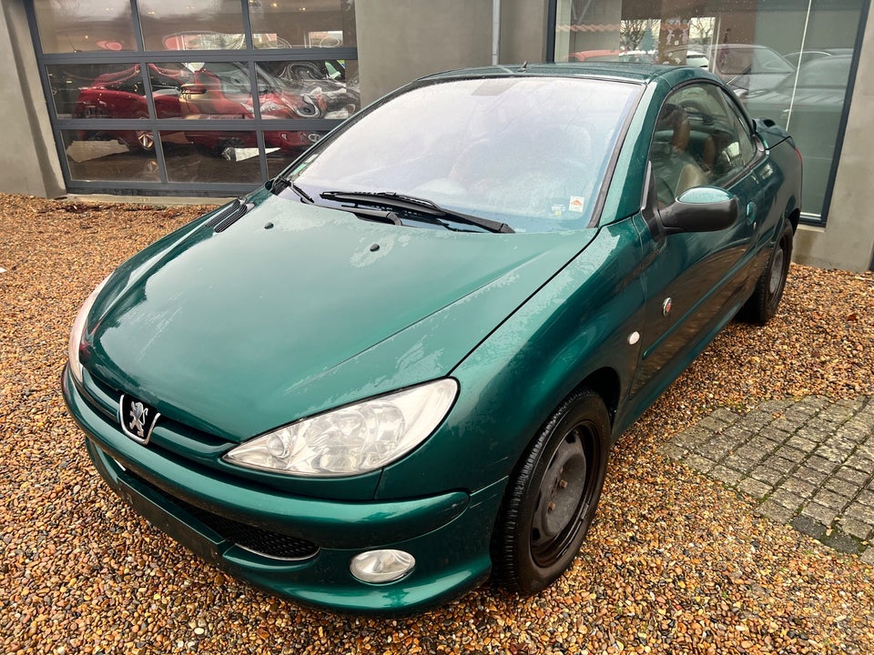 Peugeot 206 2,0 16V CC Roland Garros 2d