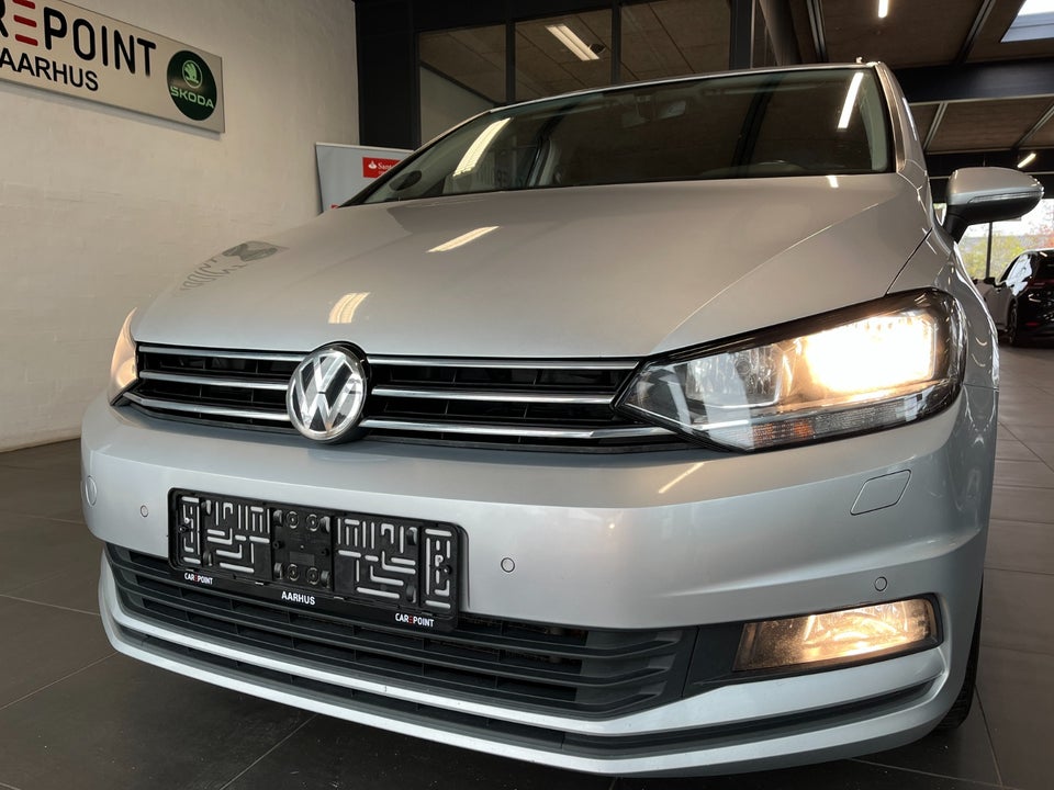 VW Touran 1,6 TDi 115 Comfortline DSG 7prs 5d