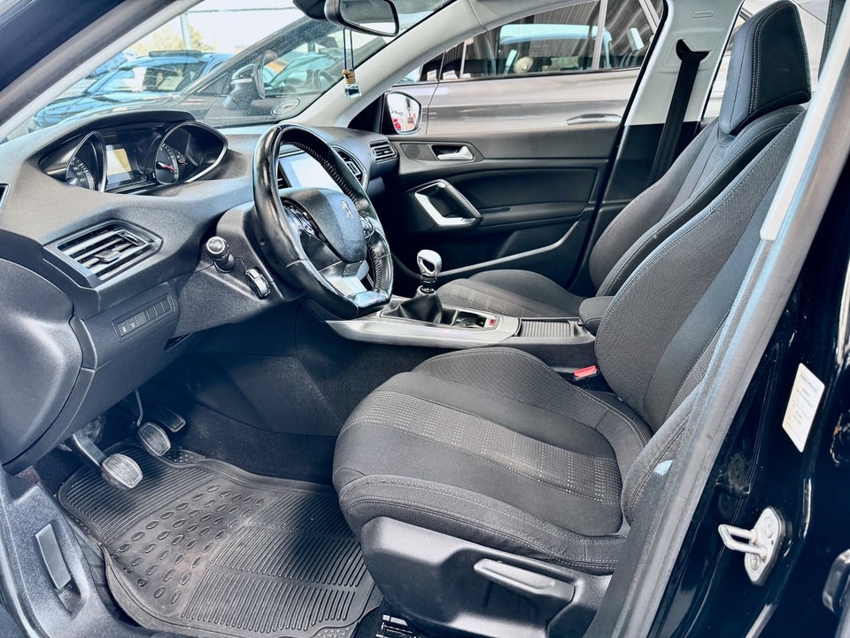 Peugeot 308 1,6 BlueHDi 120 Active SW 5d