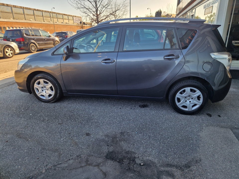 Toyota Verso 1,6 T1 7prs 5d