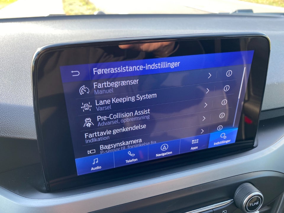 Ford Focus 1,0 EcoBoost mHEV Titanium 5d
