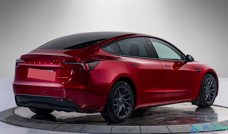Tesla Model 3 Long Range AWD 4d