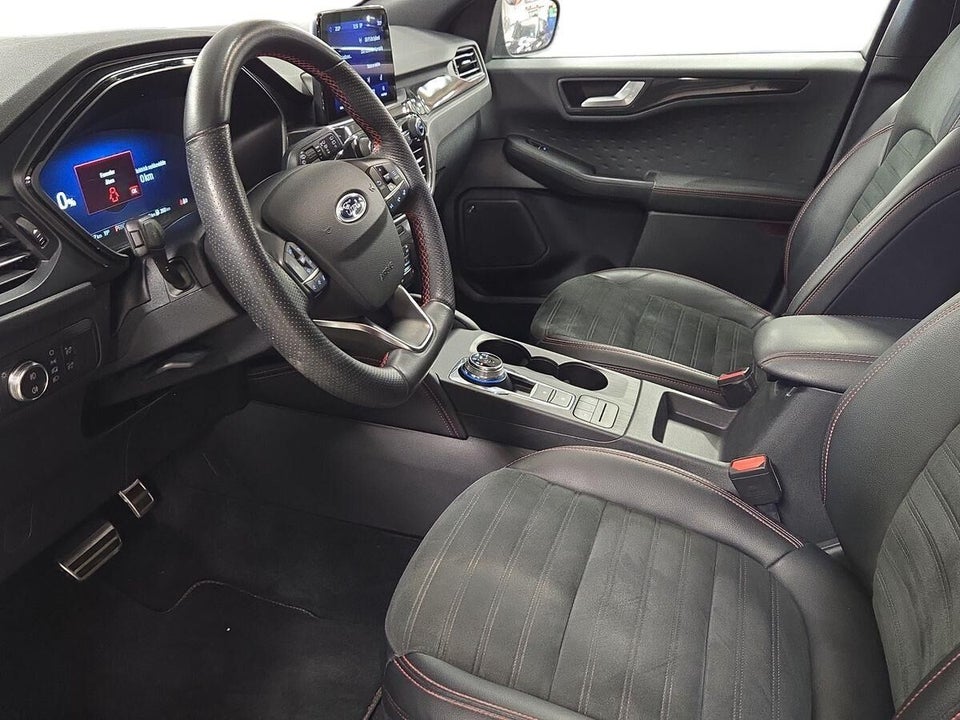 Ford Kuga 2,5 PHEV ST-Line X CVT 5d