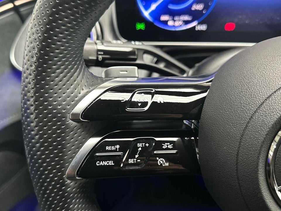 Mercedes EQE350 AMG Line 4d