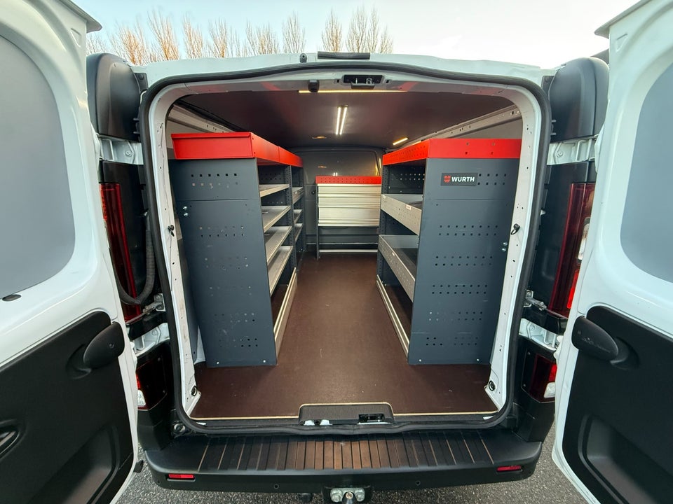 Renault Trafic T29 2,0 dCi 150 L2H1 EDC