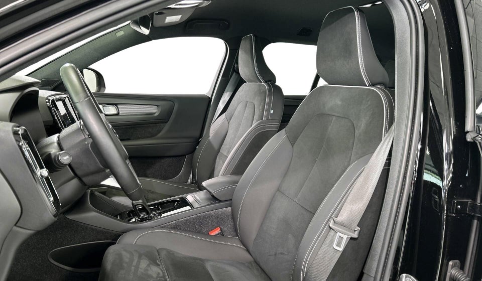 Volvo XC40 P6 ReCharge Core 5d