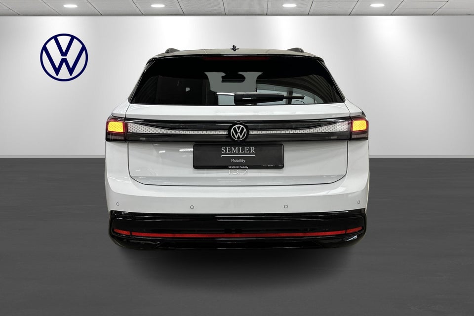 VW ID.7 86 Pro S Tourer 5d