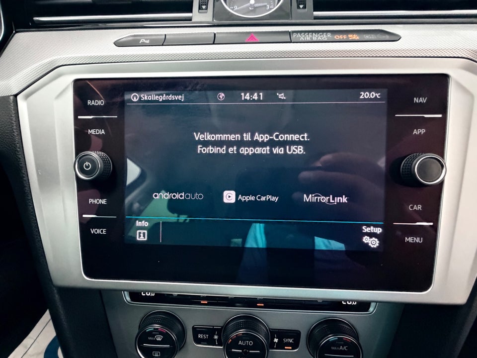 VW Passat 1,4 TSi 150 Comfortline Premium Variant DSG 5d