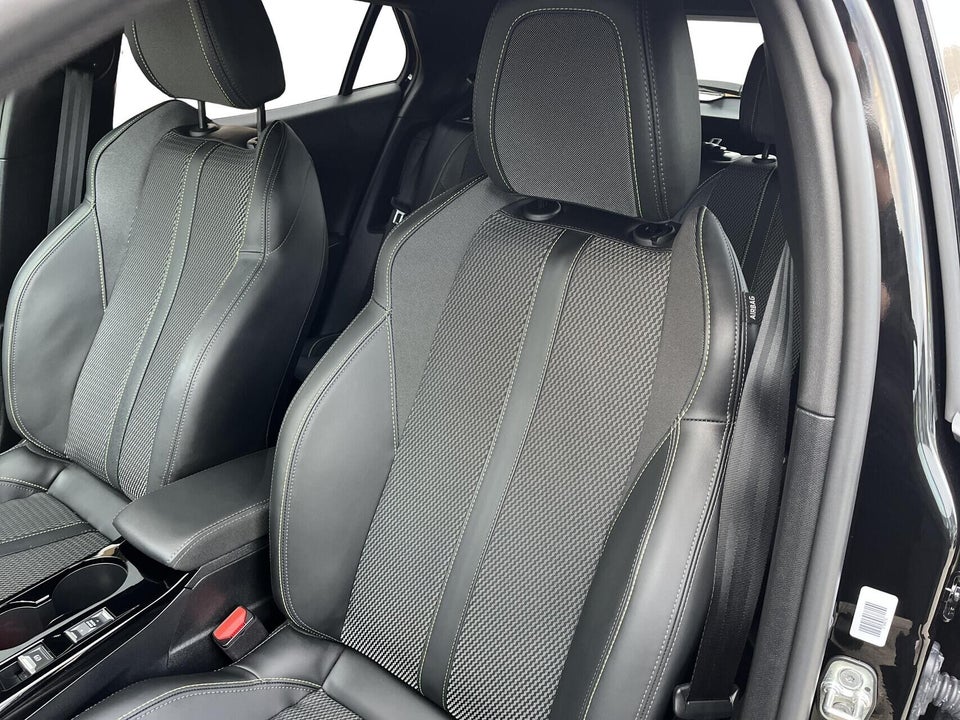 Peugeot e-2008 54 GT 5d