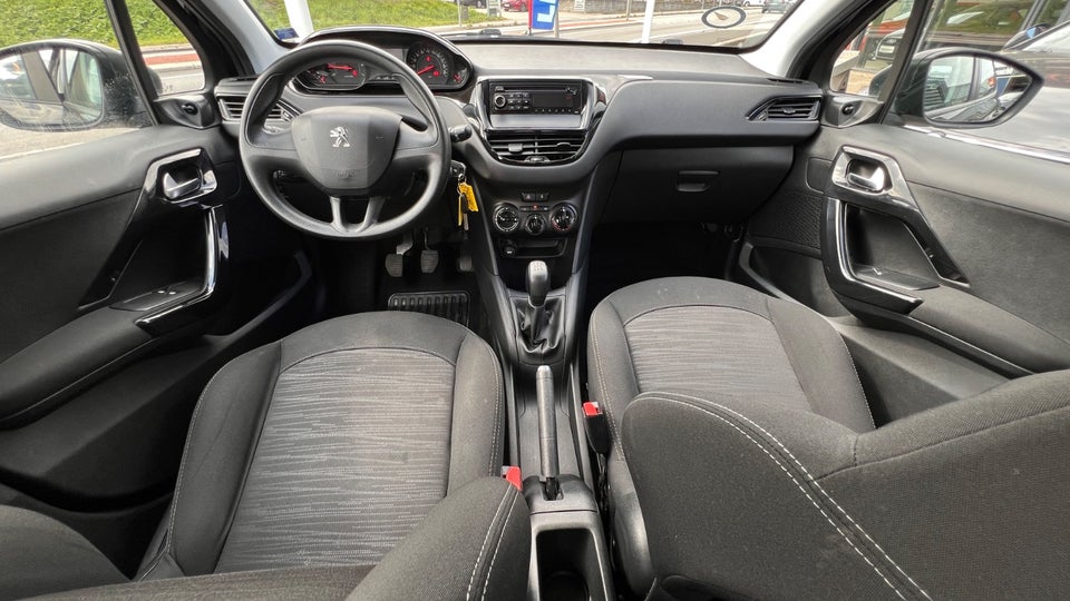 Peugeot 208 1,0 VTi Access 5d