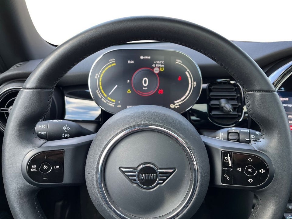 MINI Cooper SE Camden Edition 3d