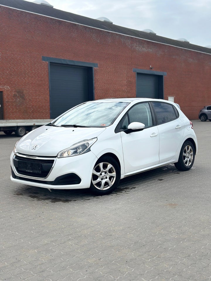 Peugeot 208 1,6 BlueHDi 100 Active 5d