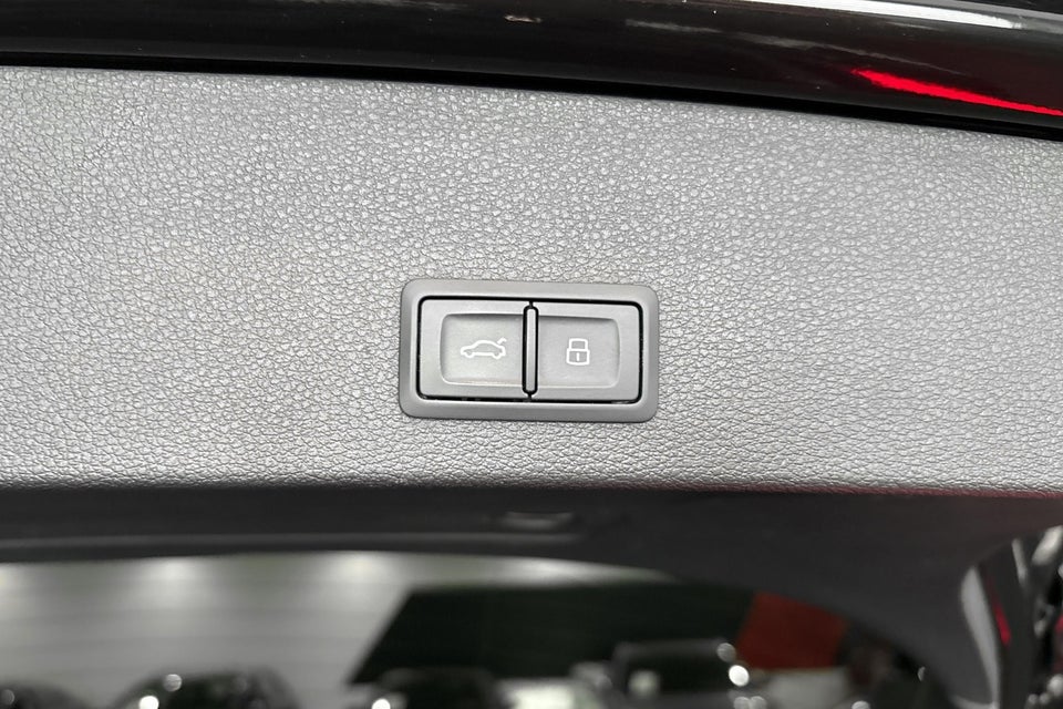 Audi Q2 35 TFSi Prestige S-tr. 5d