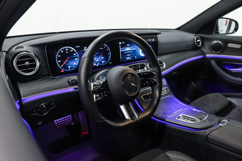 Mercedes E300 de 2,0 AMG Line stc. aut. 5d