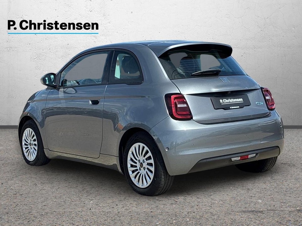 Fiat 500e 42 Icon 3d