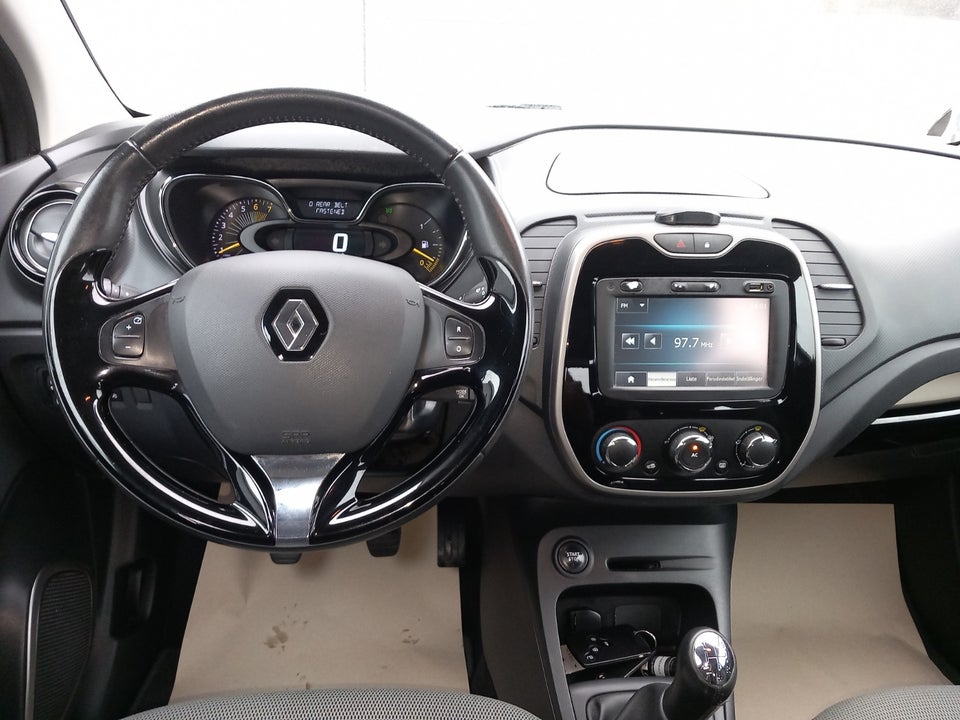 Renault Captur 0,9 TCe 90 Expression 5d